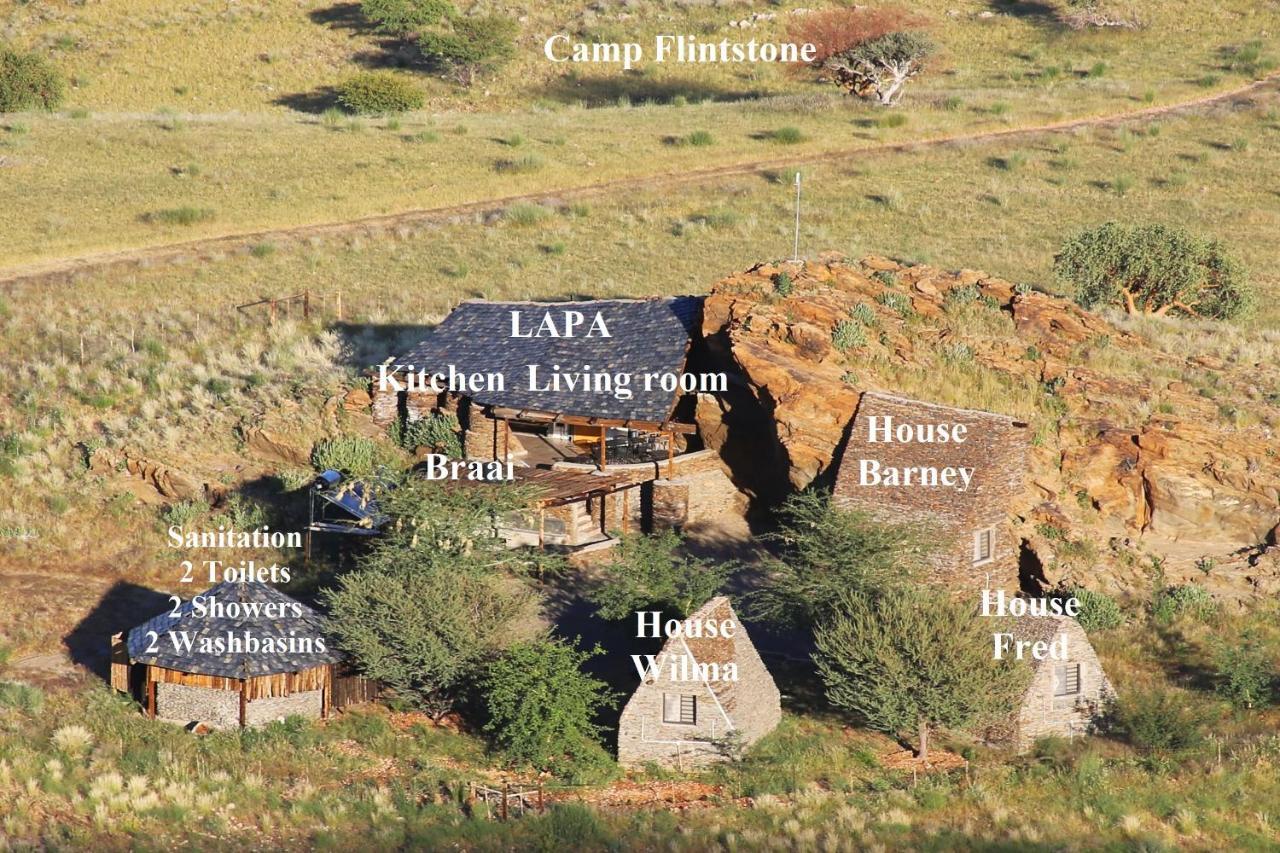 Rooiklip Camp Flintstone Apartamento Exterior foto